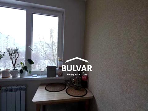 квартира за адресою Валентинівська вул. (Блюхера), 24б