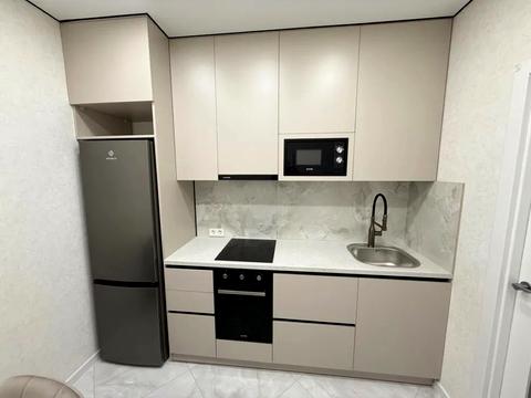 квартира за адресою Домбровського вул., 3Д