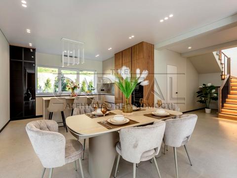 будинок за адресою Стежки вул.