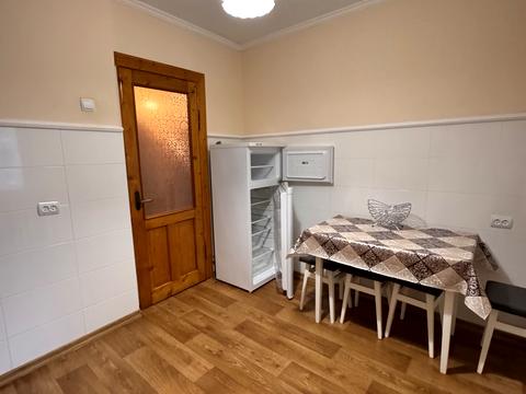 квартира за адресою Євгена Патона вул., 2/6