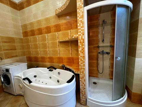 квартира за адресою Листопадового Чину вул. (), 4