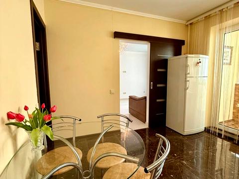 квартира за адресою Марка Кропивницького вул. (Потьомкінська), 127