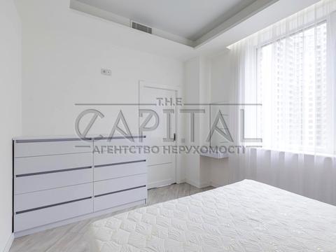 квартира за адресою Андрія Верхогляда вул. (Михайла Драгомирова), 14-А