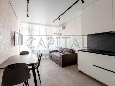 квартира за адресою Дніпровська набережна вул., 18-Б