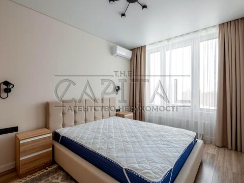 квартира за адресою Дніпровська набережна вул., 18-Б