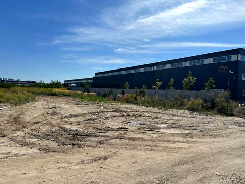 участок по адресу 