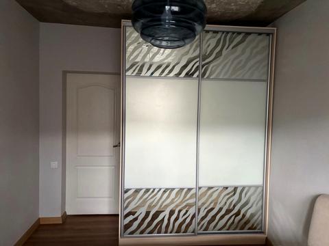 квартира за адресою Металургів просп., 18