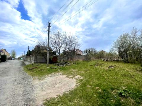 ділянка за адресою Вишнева вул.