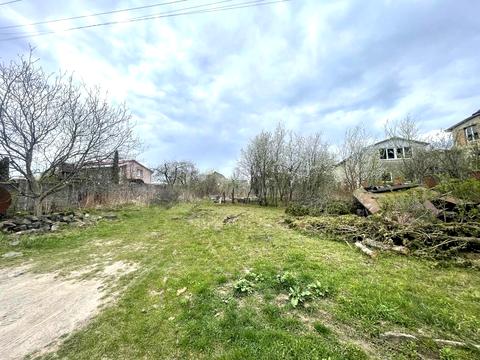 ділянка за адресою Вишнева вул.