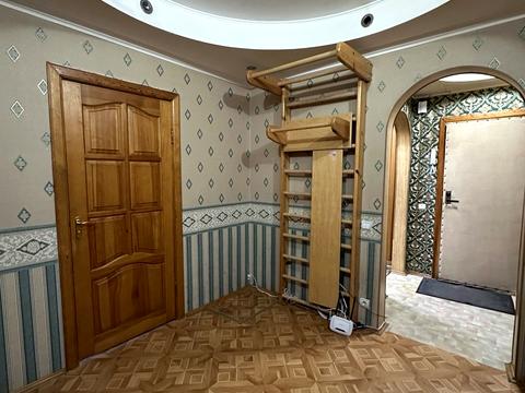 квартира за адресою Червоної Калини просп. (Володимира Маяковського), 55