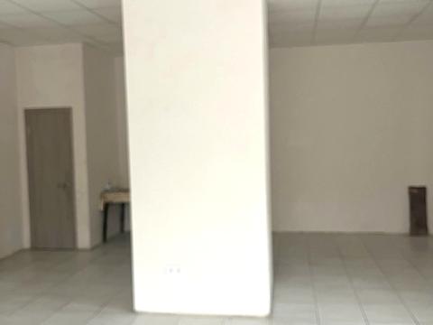 комерційна за адресою Ніжинська вул., 7