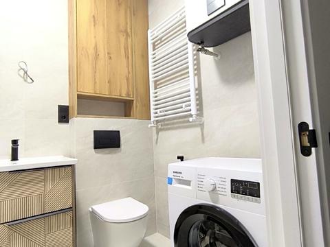 квартира за адресою Бориса Тлехаса вул., 19/2