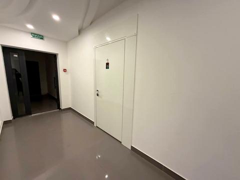 комерційна за адресою Центральна вул., 21