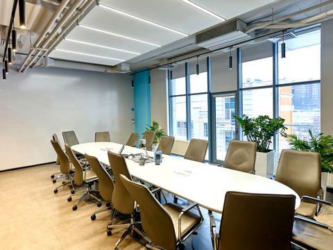 комерційна за адресою Сім'ї Прахових вул. (Гайдара), 54