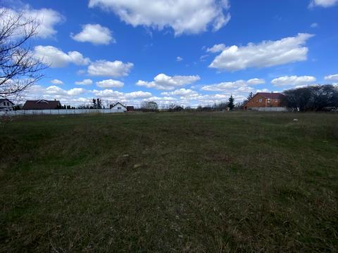 участок по адресу шкільна