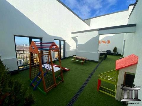 комерційна за адресою Олени Теліги вул., 25