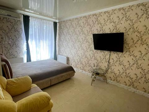 квартира по адресу Таїрова ул., 6