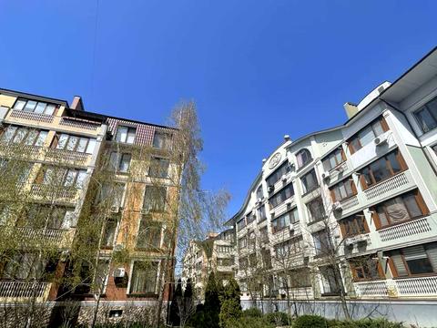 квартира по адресу Таїрова ул., 6