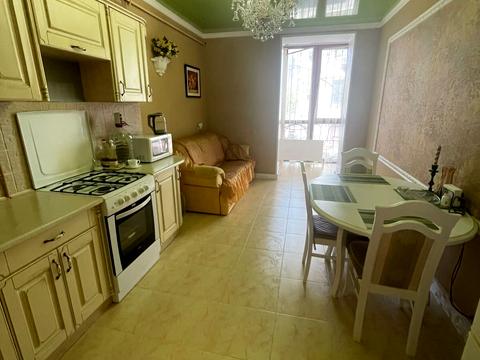 квартира по адресу Таїрова ул., 6