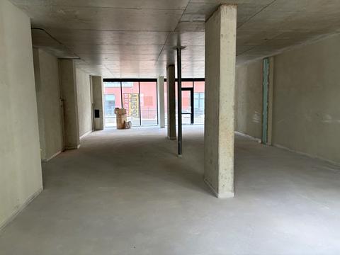 комерційна за адресою Угорська вул., 12