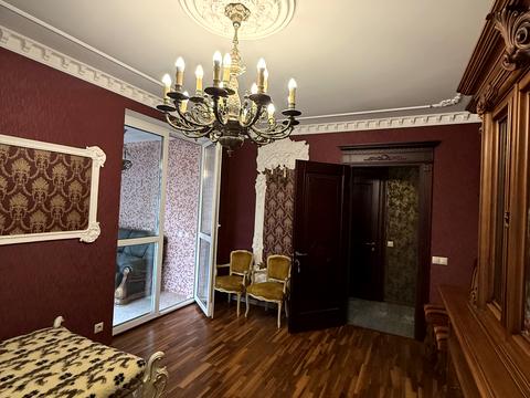 квартира за адресою Зарічна вул., 1-Б