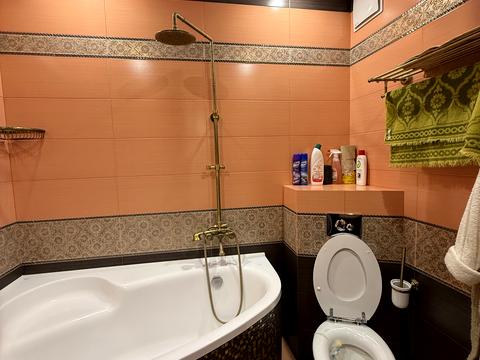 квартира за адресою Зарічна вул., 1-Б