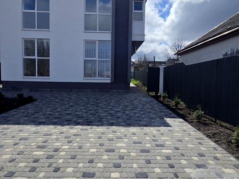 дом по адресу Средняя Пятихатская ул.