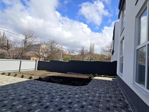 дом по адресу Средняя Пятихатская ул.