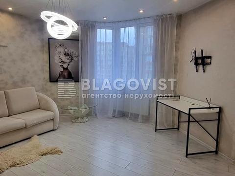 квартира за адресою Боголюбова вул., 36