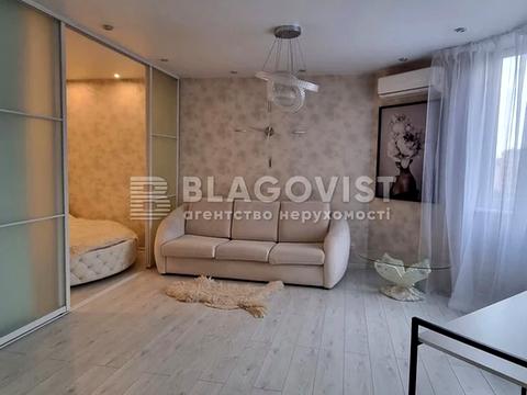 квартира за адресою Боголюбова вул., 36