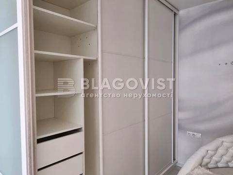 квартира за адресою Боголюбова вул., 36