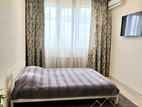 квартира за адресою Наталії Ужвій вул., 12
