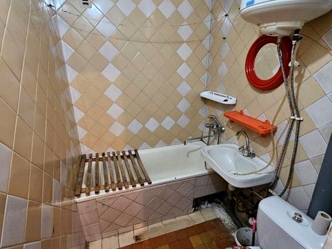 квартира за адресою Героїв Крут вул. (Валентини Терешкової), 46