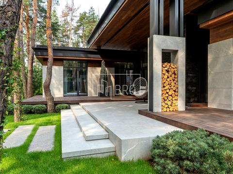 будинок за адресою Анатолія Солов'яненка вул.