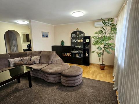 квартира по адресу Берлинского Максима ул., 25-А