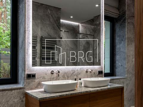 дом по адресу Анатолия Соловьяненко ул.