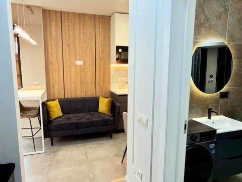 квартира за адресою Львівська вул., (Будинок)