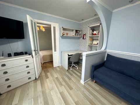 будинок за адресою Віталія Постолакі пл.