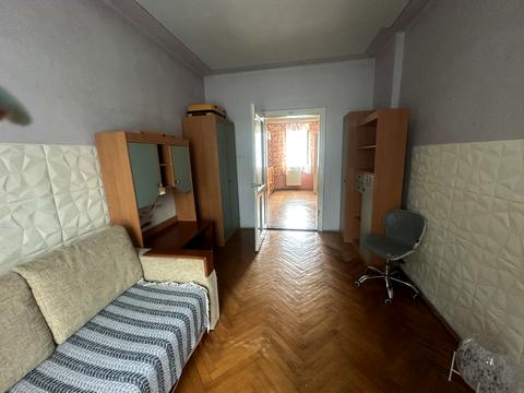 будинок за адресою Віталія Постолакі пл.