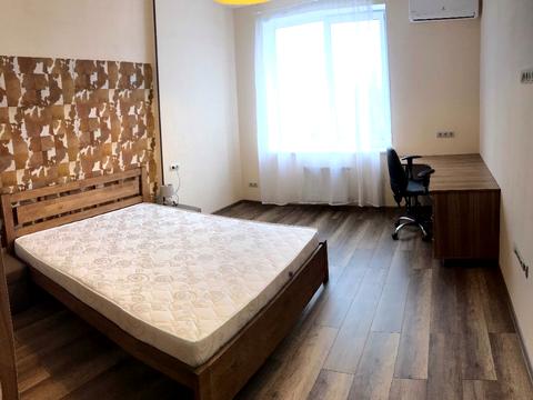 квартира за адресою Олексія Вадатурського вул. (Маршала Малиновського), 53-А