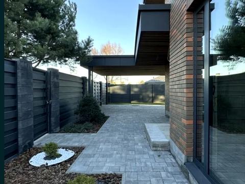 будинок за адресою Симоненка