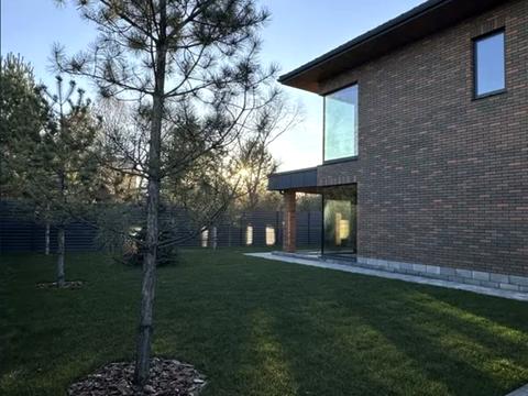 будинок за адресою Симоненка