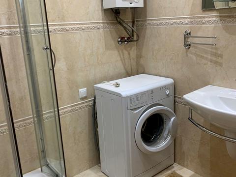 квартира за адресою Почайнинська вул., 44