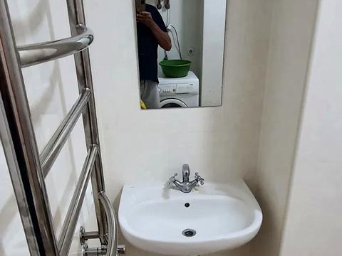 квартира за адресою Євгена Чикаленка вул., 43а