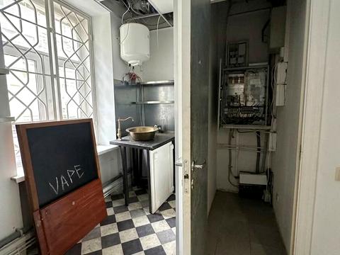 коммерческая по адресу Саксаганского ул., 24/27