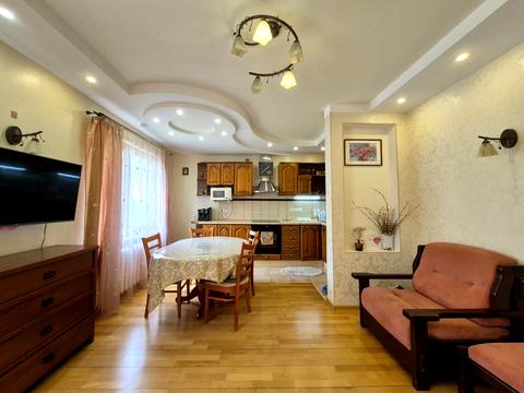 квартира за адресою Машинобудівна вул., 21