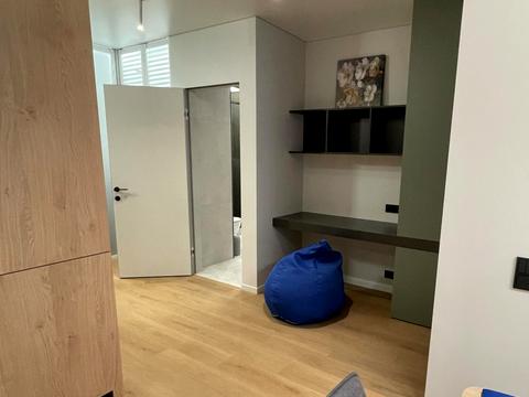 квартира за адресою Дніпровська набережна вул., 15-Д