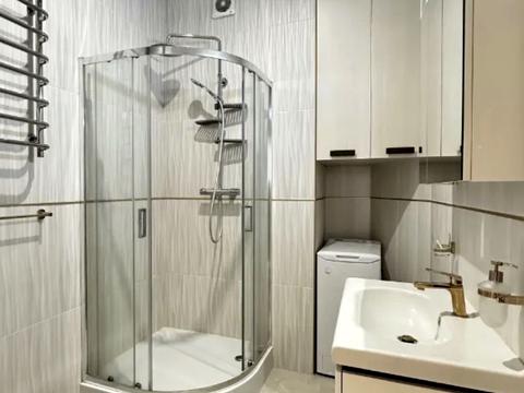 квартира за адресою Дніпро, Дмитра Яворницького просп. (Карла Маркса), 3