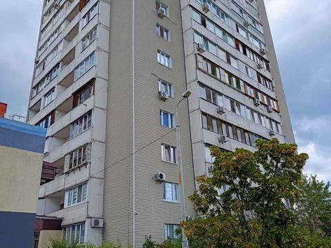 квартира по адресу Ревуцкого ул., 42