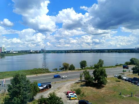 квартира по адресу Ревуцкого ул., 42